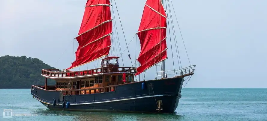 Redbaron-Samui-day-cruise-H3