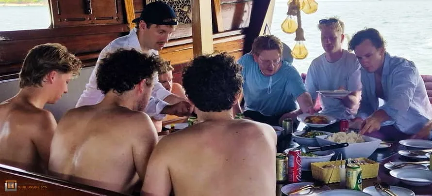 Koh Phangan full Day with Sunset Junk Chantara