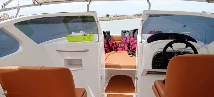Speedboat-1-Engine-h- 2